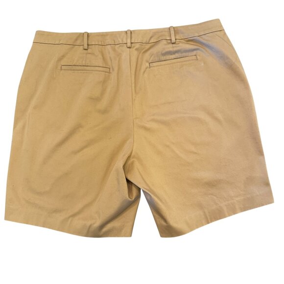 Like new LAUREN Ralph Lauren Tan Flat Front Chino Shorts Size 22W - Picture 2 of 8